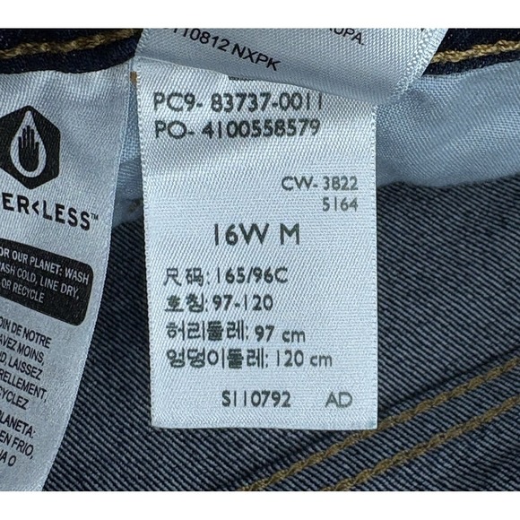 Levi's 724 High Rise Slim Straight Jeans Womens Size 16W Blue Cast Shadows Wash - Picture 7 of 13